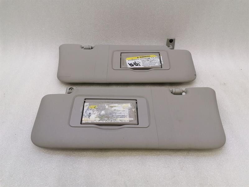 Mercedes ML W164 Sun Visor A1648100910 Sun Visor Trim