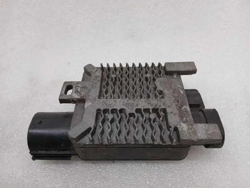 Aston Martin Rapide 10-14 electronic module 940008401 control unit cooling fan
