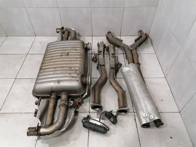 Aston Martin Rapide 10-14 exhaust silencer AD43-5230-AG exhaust silencer