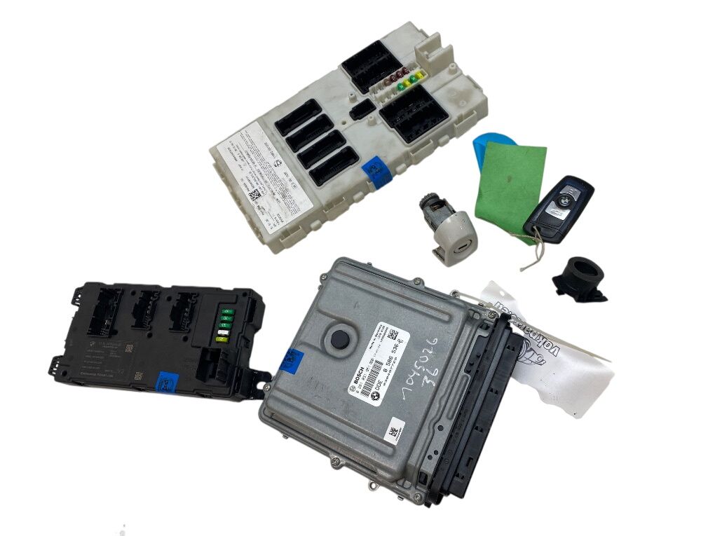 0281031951 Engine Control Unit / module (ECU) BMW 4 (F32, F33, F36, F82, F83) (2013-2020)