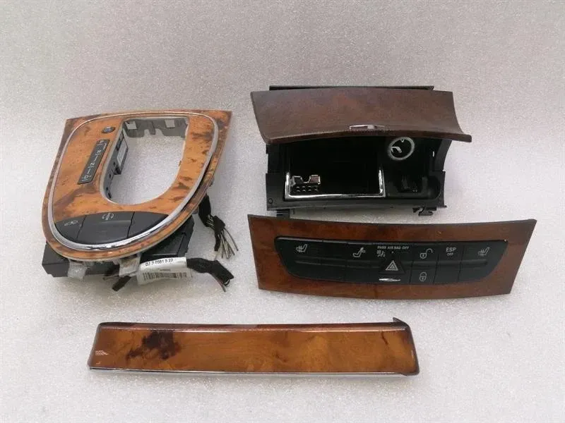 Mercedes E W211 Console Cover Ashtray A2116800650 Ashtray A2116806236