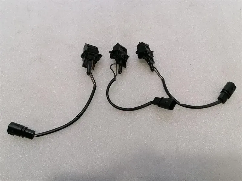 Bentley Continental GT V8S windscreen washer nozzle 3D0955986A windscreen washer nozzle