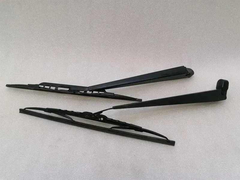 Mercedes G-Wagen W463 Wiper Arm Set A0018201544 Windscreen Wiper Arm Front RHD