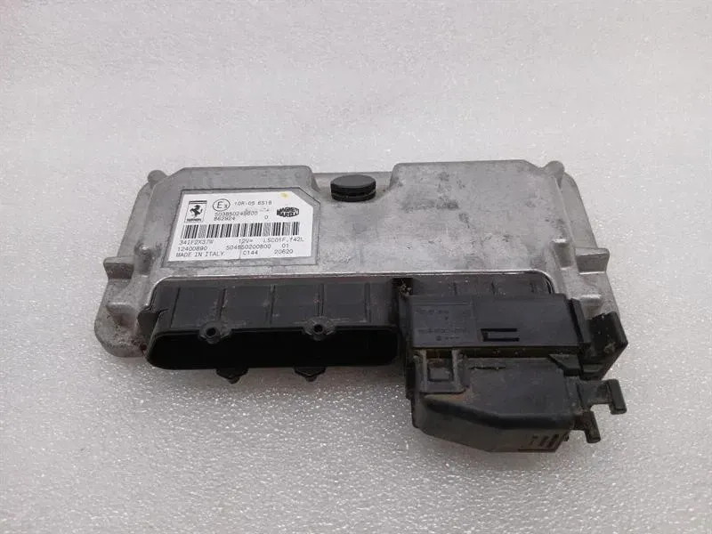Ferrari F8 F142MFL electronic module 862924 control unit vehicle lift