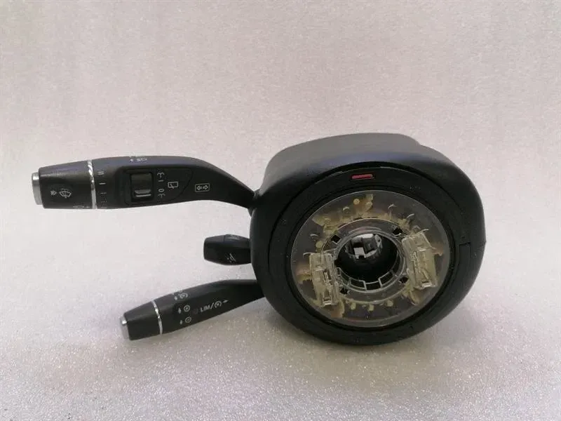 Mercedes C Class W204 Wiper Stalks A2129008023 Indicator Switch Steering Column Switch