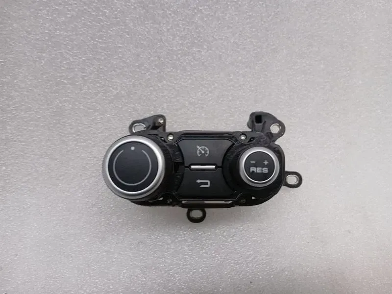 Ferrari F8 F142MFL Switch 319570 TFT Control Switch