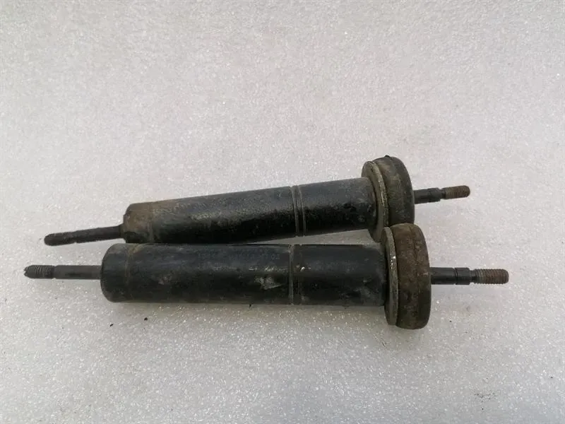 Mercedes G-Wagen W463 vibration damper set A0002200048 vibration damper set