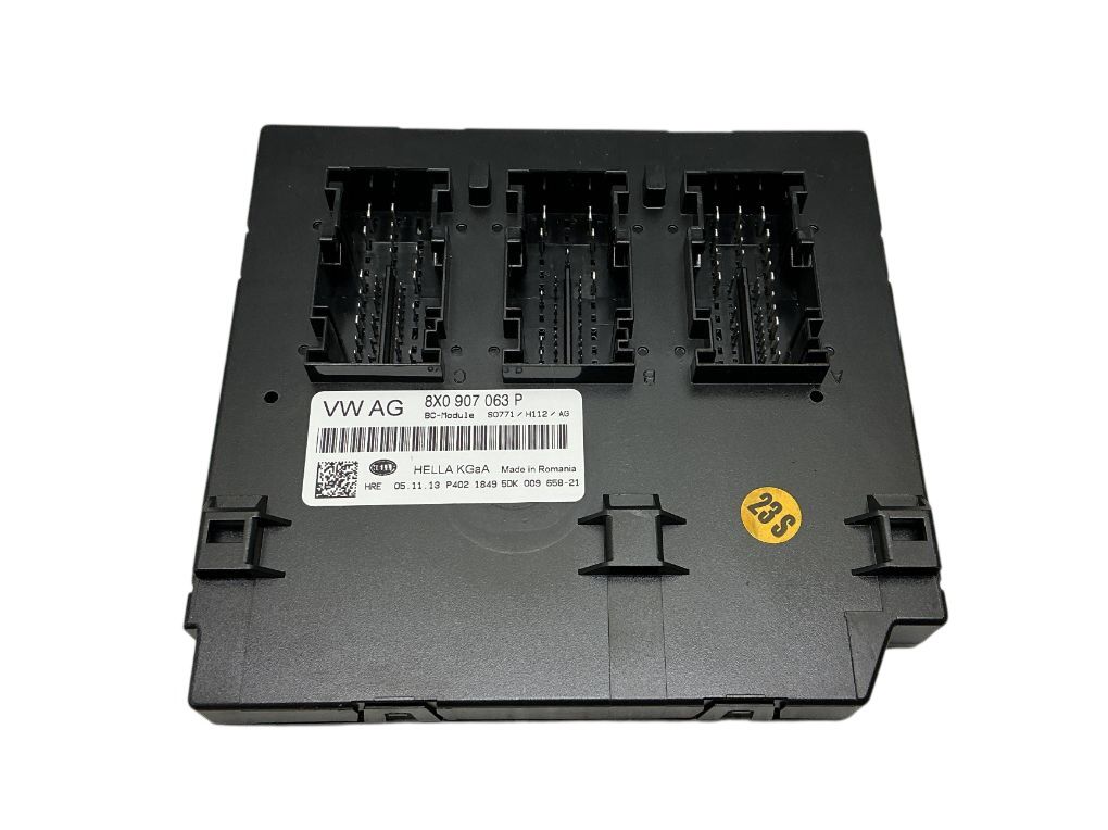 8X0907063P Body control module (BCM) AUDI Q3 (8U) (2011-2018)