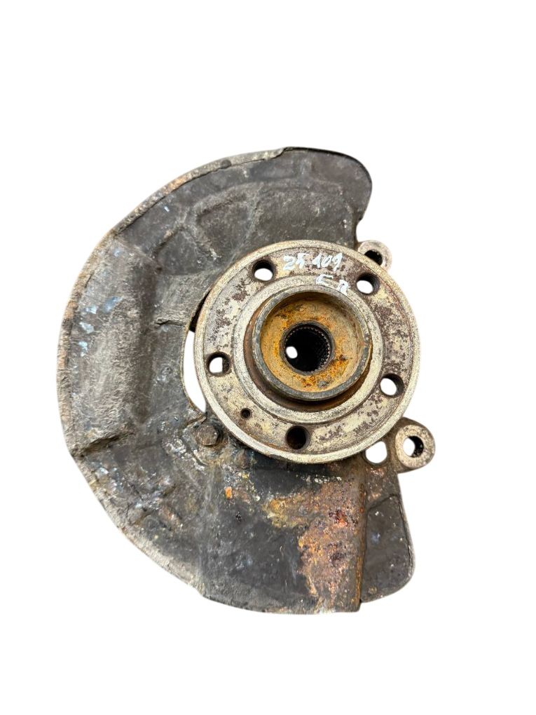 30760562 Wheel bearing housing front right VOLVO XC90 I (2002-2014)
