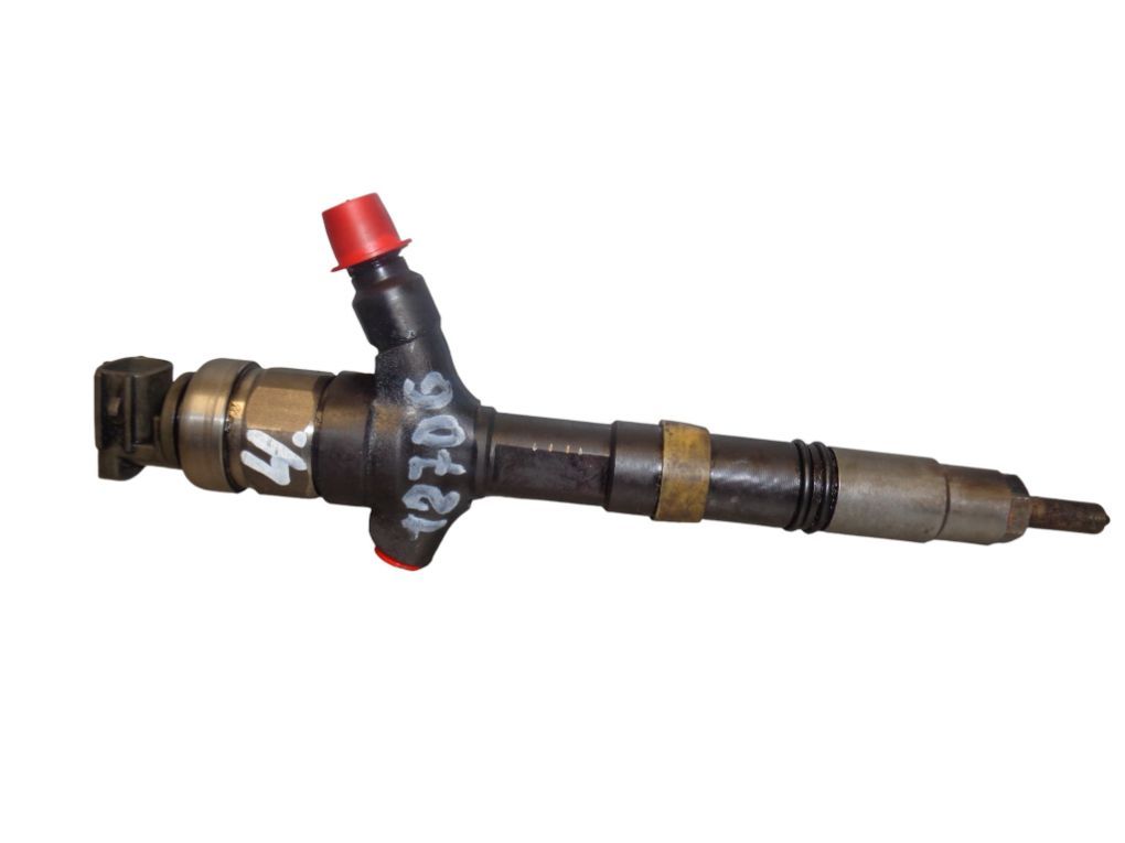 236700G010 Fuel Injector TOYOTA AVENSIS (T250) (2003-2008)