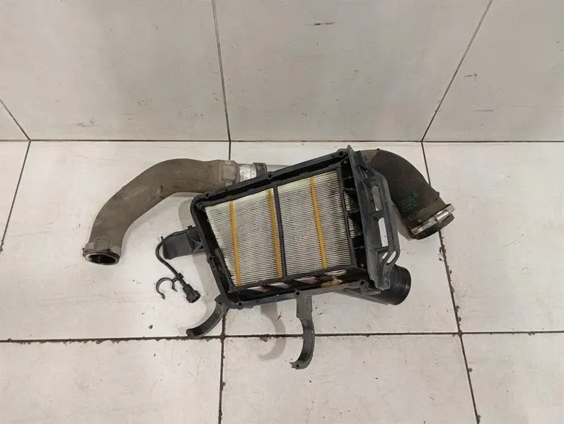 Porsche 911 992 Right Air Filter Box 992129568 Air Filter Box Right