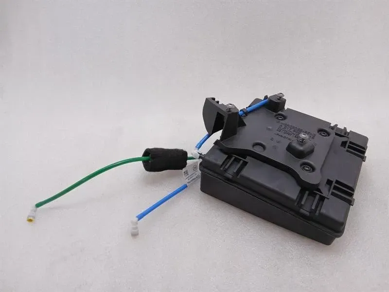 Mercedes CL W217 Compressed Air Reservoir A2228050019 Vacuum Reservoir