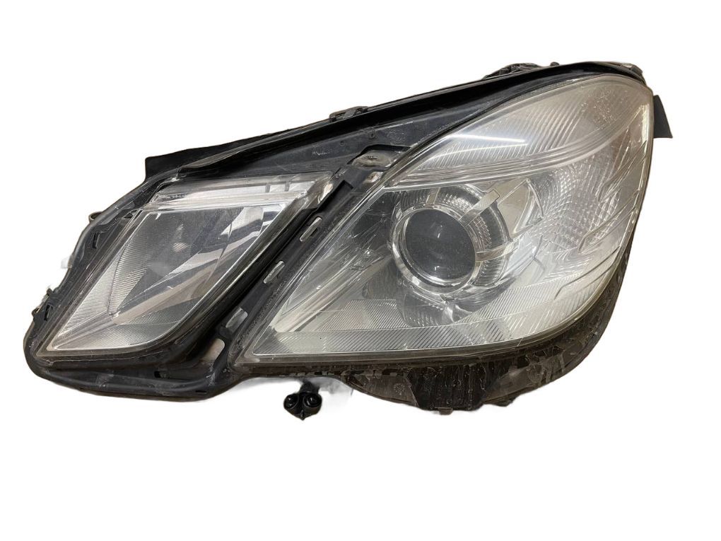 2128208361 2128200361 Strålkastare vänster MERCEDES-BENZ E-KLASS (W212) (2009-2016)
