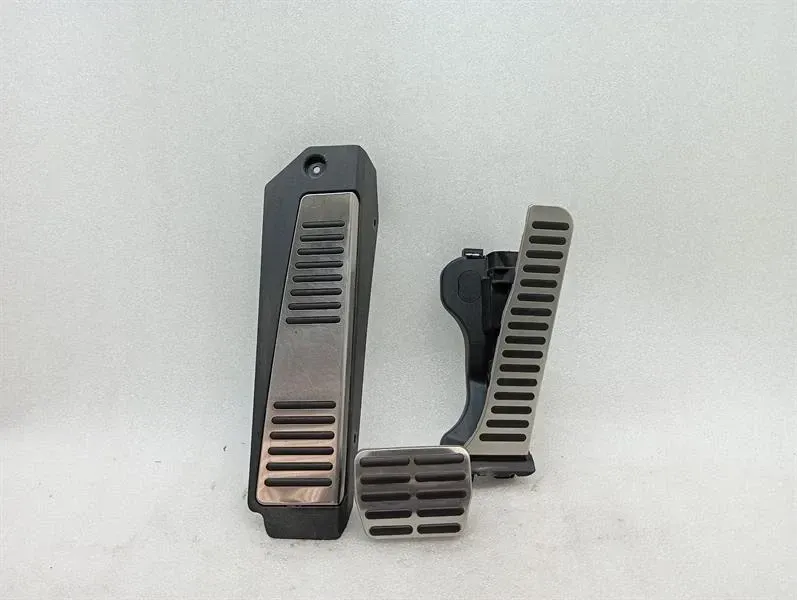 Lamborghini Huracan gas pedal (electrical) 1K1723503AK RIGHT HAND DRIVE RHD