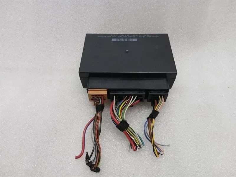 Porsche 911 997 electronic module 99761826006 control unit body BCM