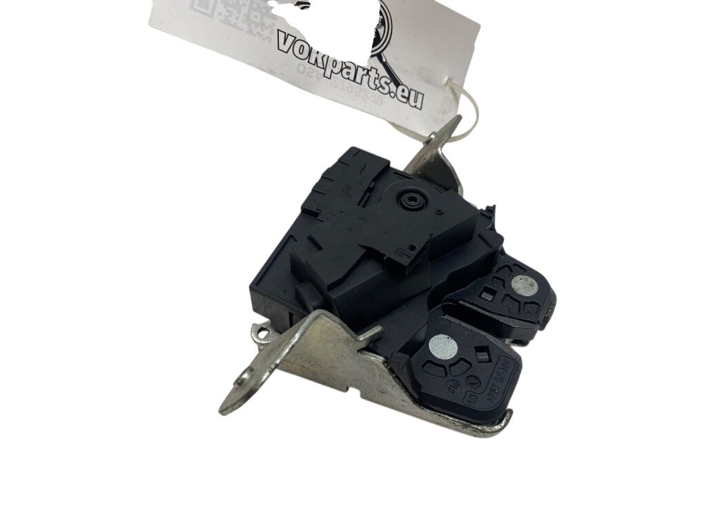 A2047401300 Bootlid / tailgate lock MERCEDES-BENZ E-CLASS (W212) (2009-2016)