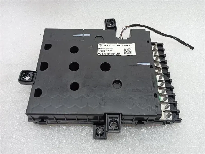 Porsche 911 991 Fuse Box 99161030104 Fuse Box