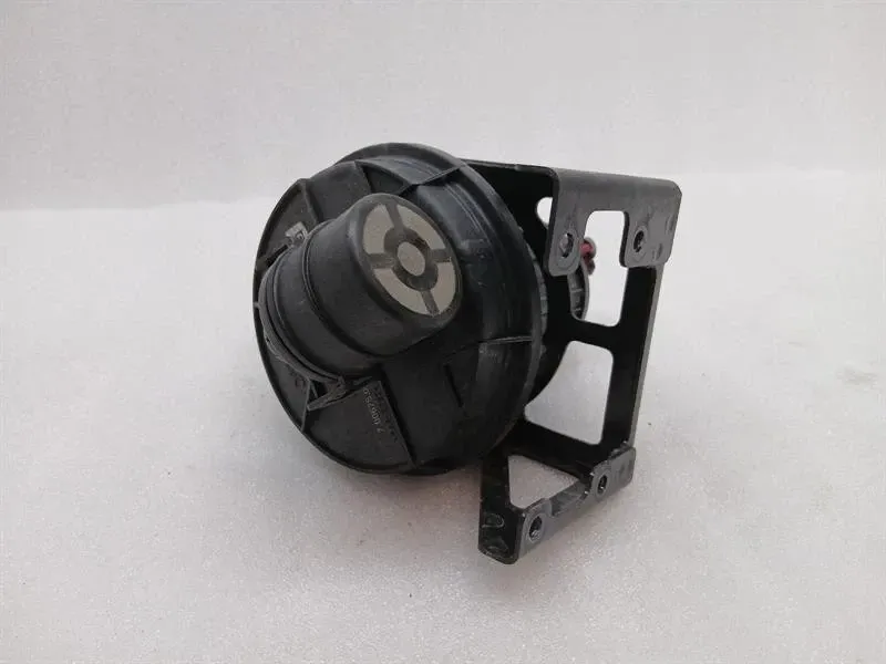 McLaren 650S Spider 14-17 Air Pump 700751 Air Pump
