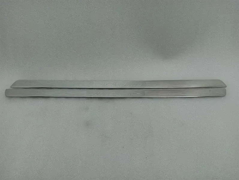 Mercedes C Class W204 C63 AMG Door Sill Set A2046804735 Door Sill Trim Set