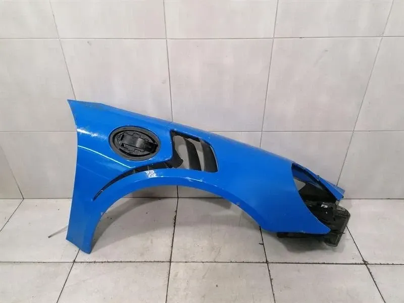 Porsche 911 991 GT3RS Mk1 Right Wing 99150302194 FAULTY Right Fender