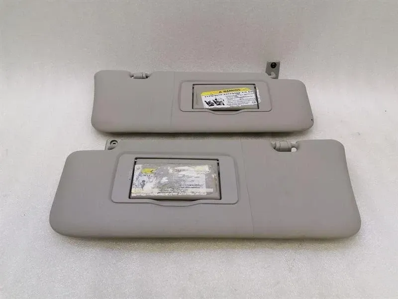 Mercedes ML W164 Sun Visor A1648100910 Sun Visor Trim