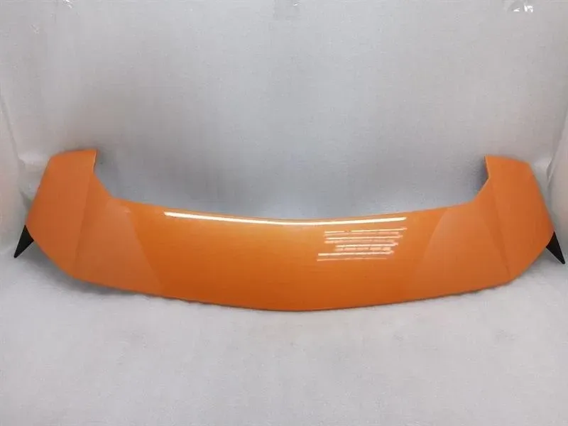 Lamborghini Urus rear spoiler 4ML827933 URUS rear spoiler