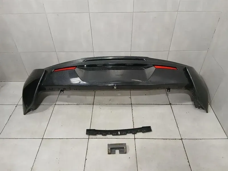 McLaren 570S rear bumper 13A3361CP FIRE DEFECTS FIRE DAMAGE rear bumper