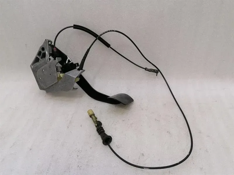 MERCEDES SL R129 BRAKE PEDAL A1292900519 BRAKE PEDAL A1292900885 A1292900285