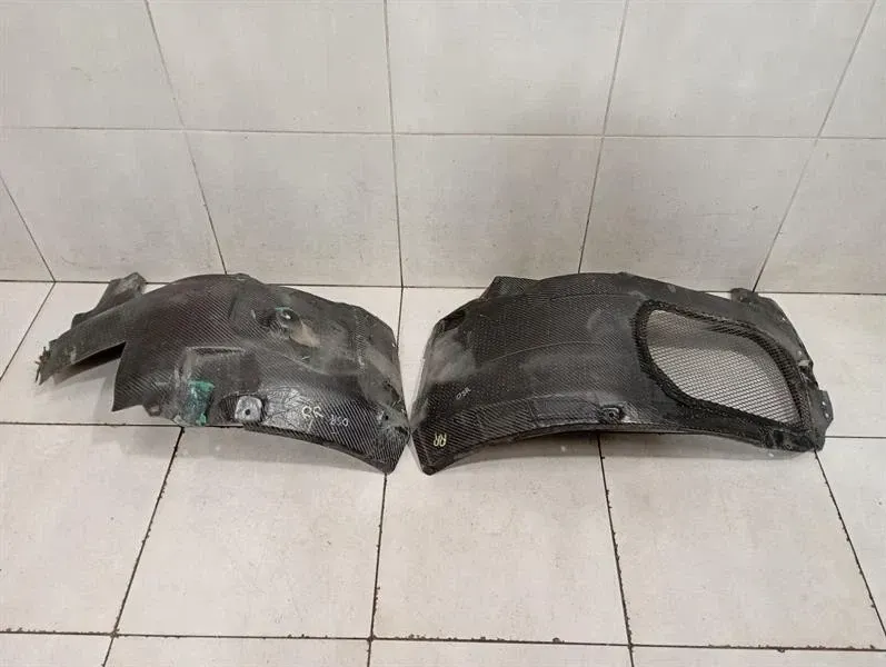 Lamborghini Huracan Rear Right Wheel Arch Liner 4T0810172C Wheel Arch Cover