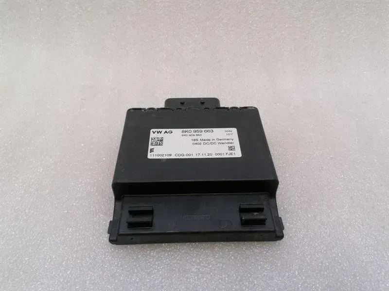 Porsche Macan 95B electronic module 8K0959663 control unit