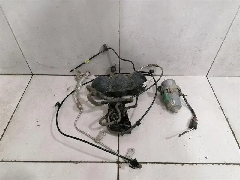 Audi R8 4S Performance Brake Vacuum Pump 8E0927317K Brake Vacuum Pump