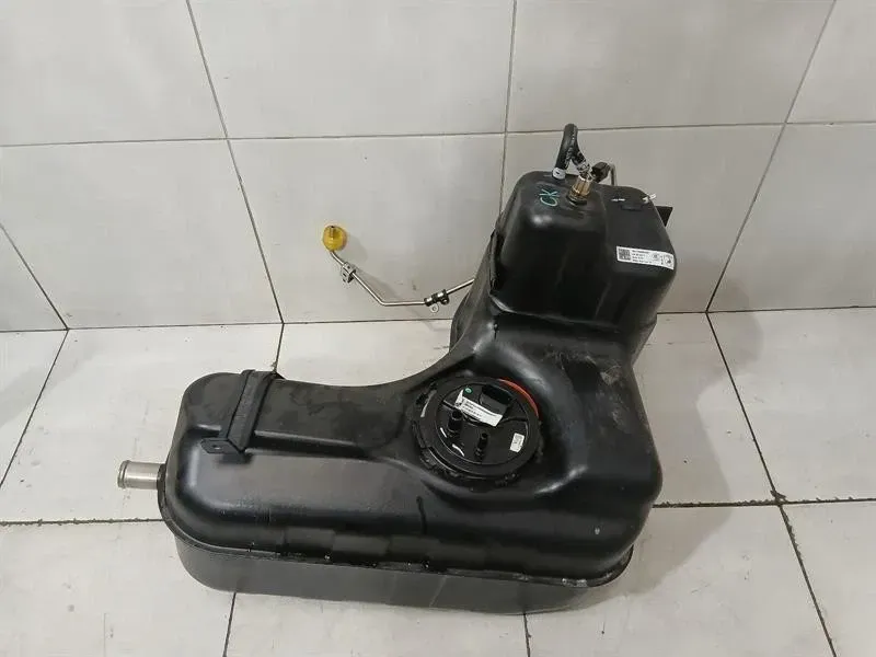 Lamborghini Huracan LP640 EVO Fuel Tank 4S0201021F LH Fuel Tank Left