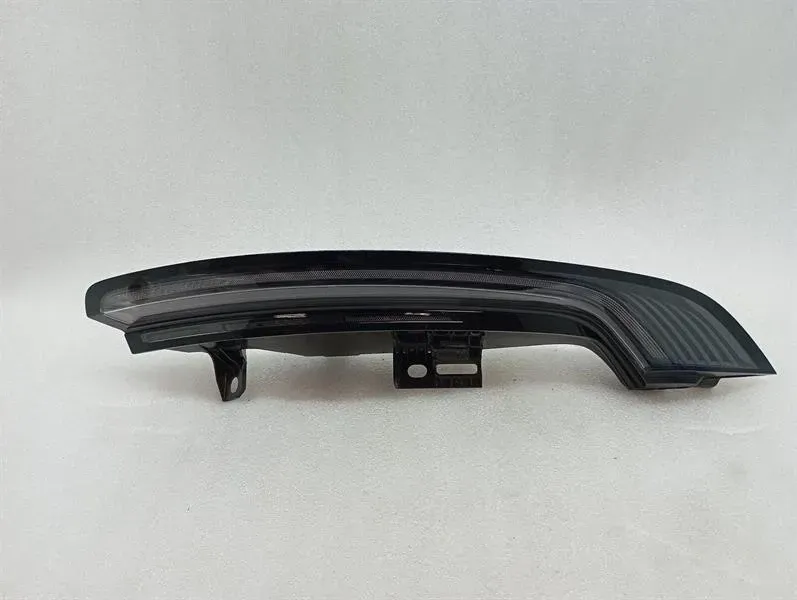 Porsche 911 992 right rear light 992945091F tail light rear right