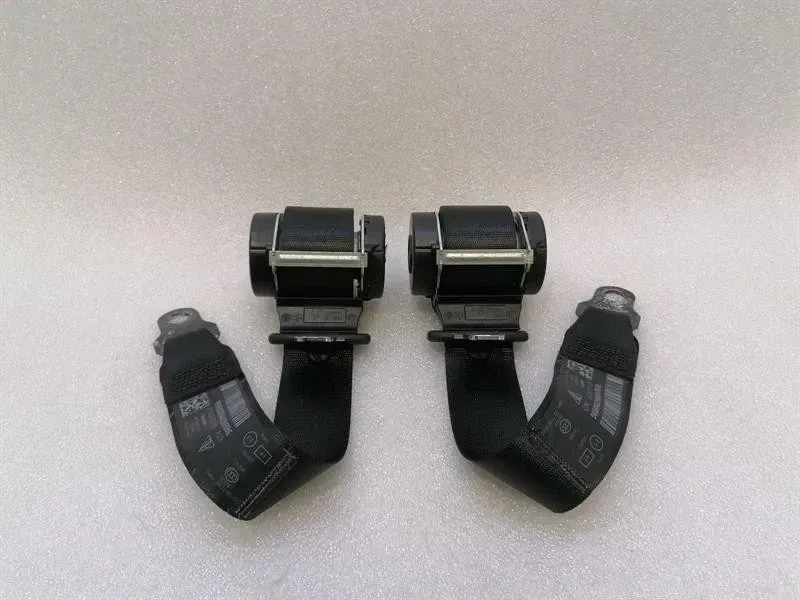 Porsche 911 997 rear seat belt 99780303500 seat belt belt rear convertible