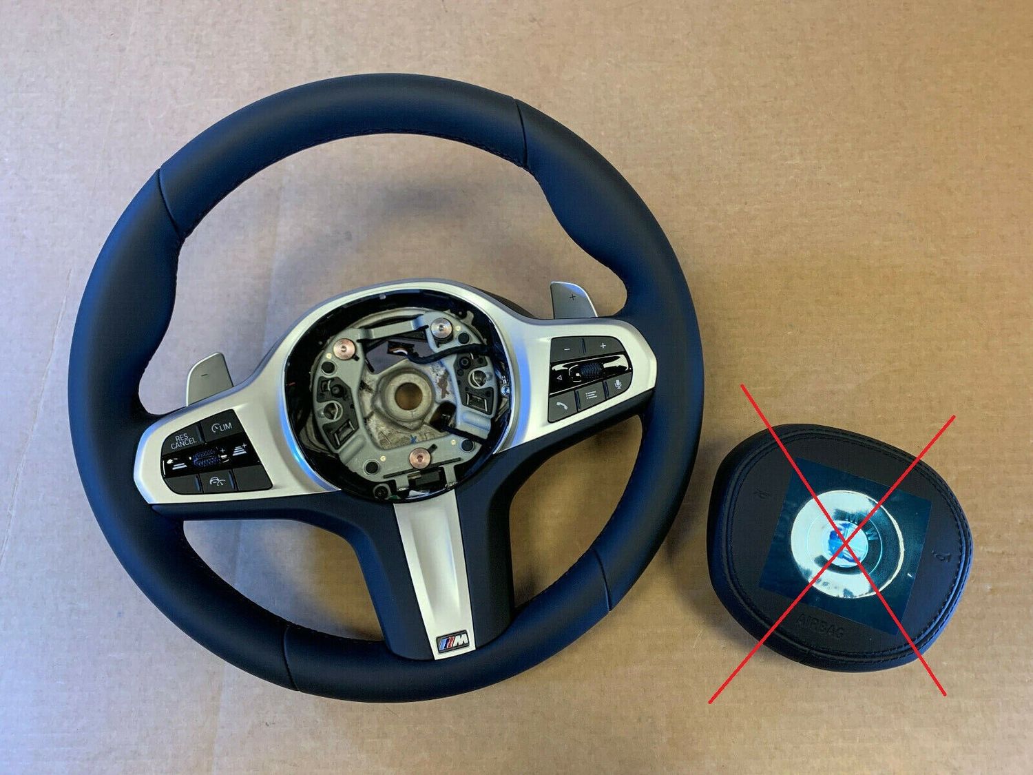 BMW 5 G30 G31 G38 6 G32 X3 G01 G08 X4 G02 OEM LCI EU M Steering Wheel VIBRO ACC