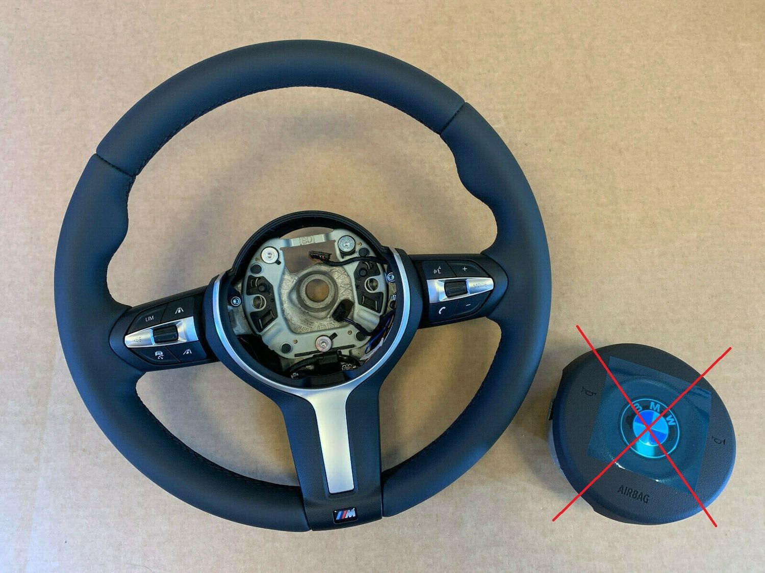 BMW F01 F02 F03 F04 F06 F07 F10 F11 F12 F13 OEM USA M Steering Wheel VIBRO ACC