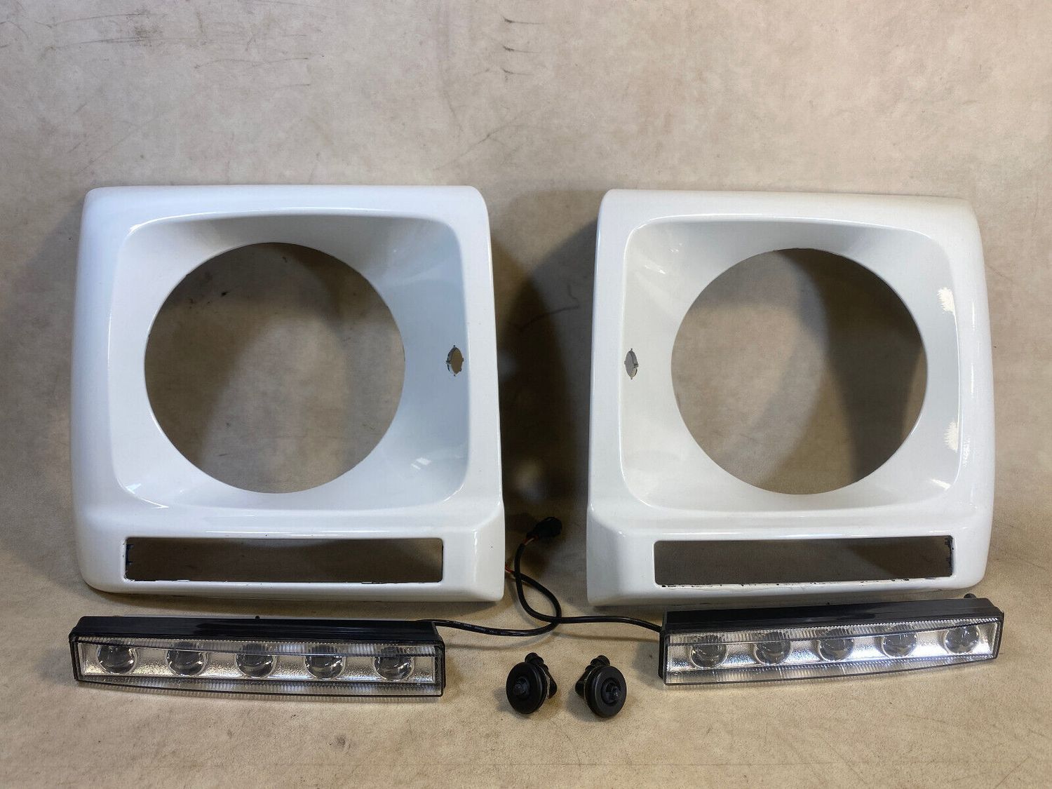 Mercedes G class W463 Front Left/Right Headlight Trim + x2 LED Daylights SET