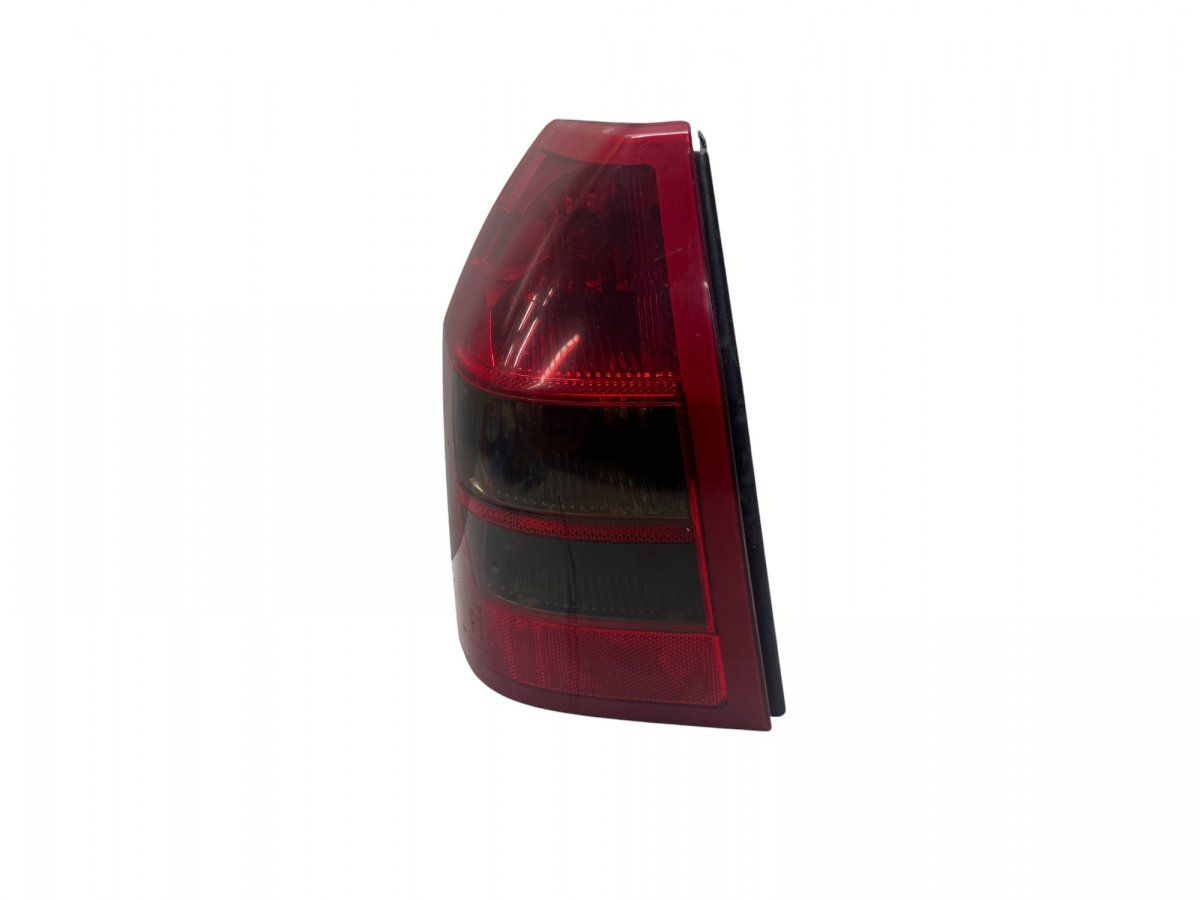 04805967AH Tail light left CHRYSLER 300C I (2004-2010)