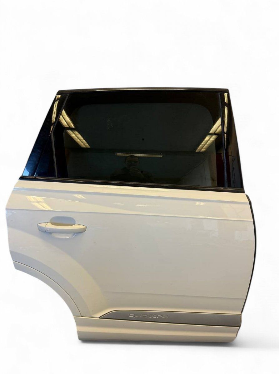 4M0833052E Door Rear Right AUDI Q7 (4MB, 4MG) (2015-)