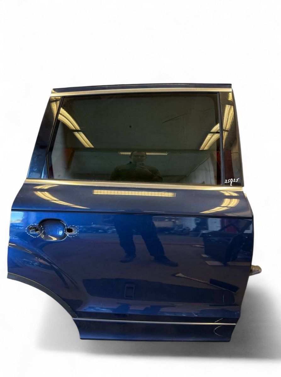 Door Rear Right AUDI Q7 (4L) (2006-2015)