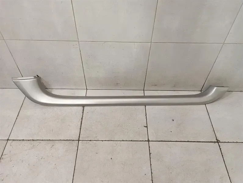 Rolls Royce Wraith RR5 COUPE Door Sill 4827822 RH Door Sill Trim