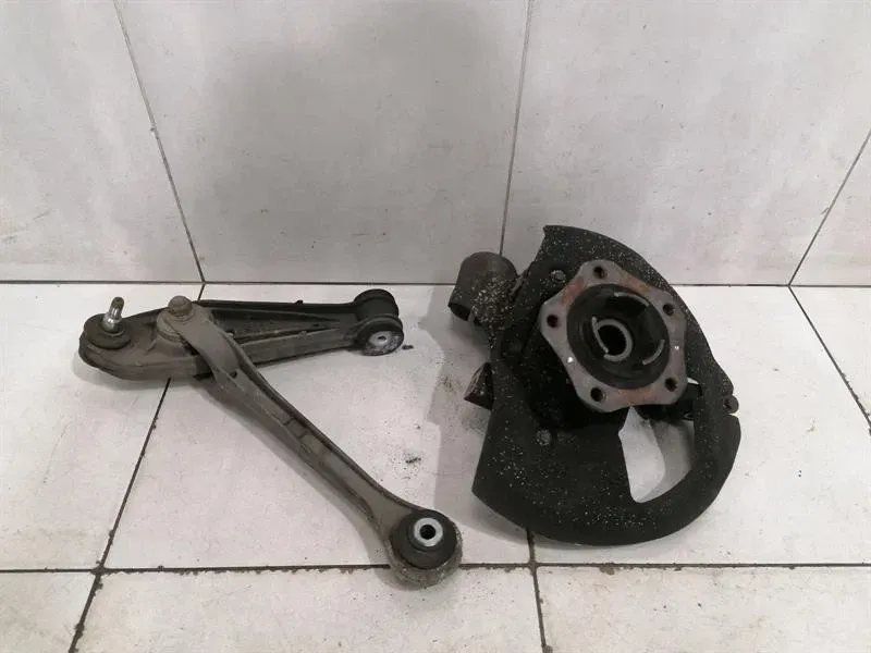 Porsche 911 997 Right Front Hub 997341666 Wheel Bearing Housing Front Right-