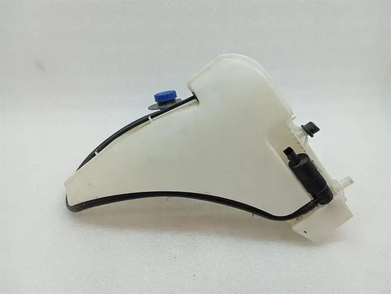 Porsche 911 997 washer fluid reservoir 99752870101 washer fluid tank -