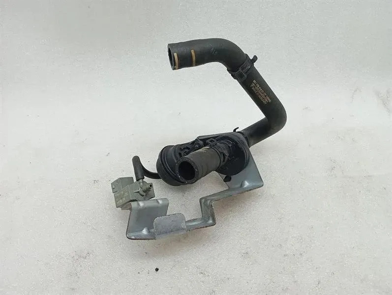 Porsche Cayman 981 GT4 Valve 98110653403 Valve