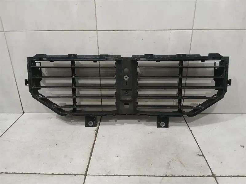 Porsche Cayenne 958 92A Front Grille 7p5121635 Radiator Grille