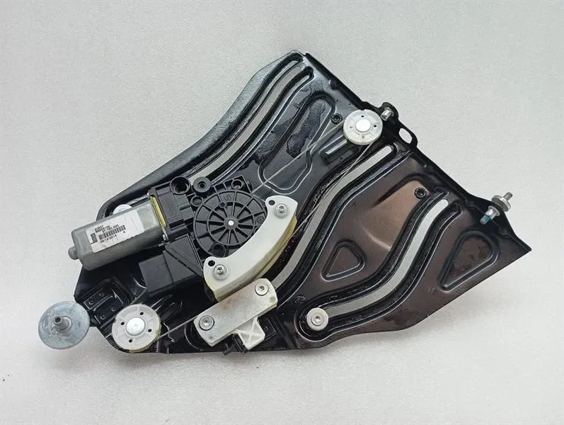 Ferrari California T F149 14-17 Right Rear Winder 69845100 Window Regulator Right-