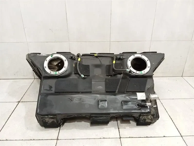 Ferrari 812 Superfast F152M Fuel Tank 341208 Fuel Tank