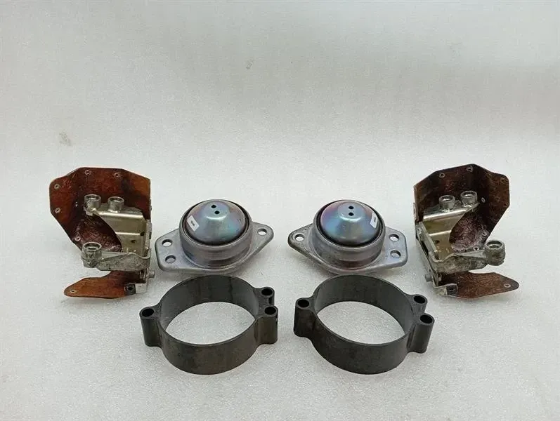 Ferrari GTC4 Lusso F151M engine mount set 259757 engine mount set-