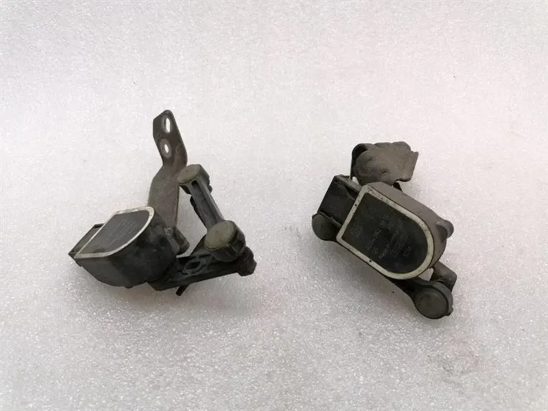 MERCEDES GT C190 GTS S COUPE Level Sensor Set A0045429918 Level Sensor Set-