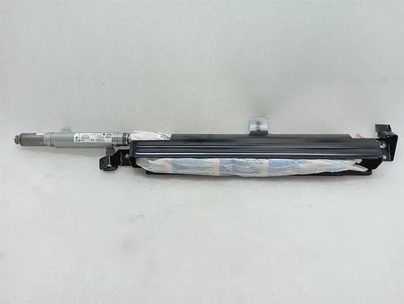 Ferrari GTC4 Lusso T 3.9 V8 F151M Module 88363100 LH DOOR Module -